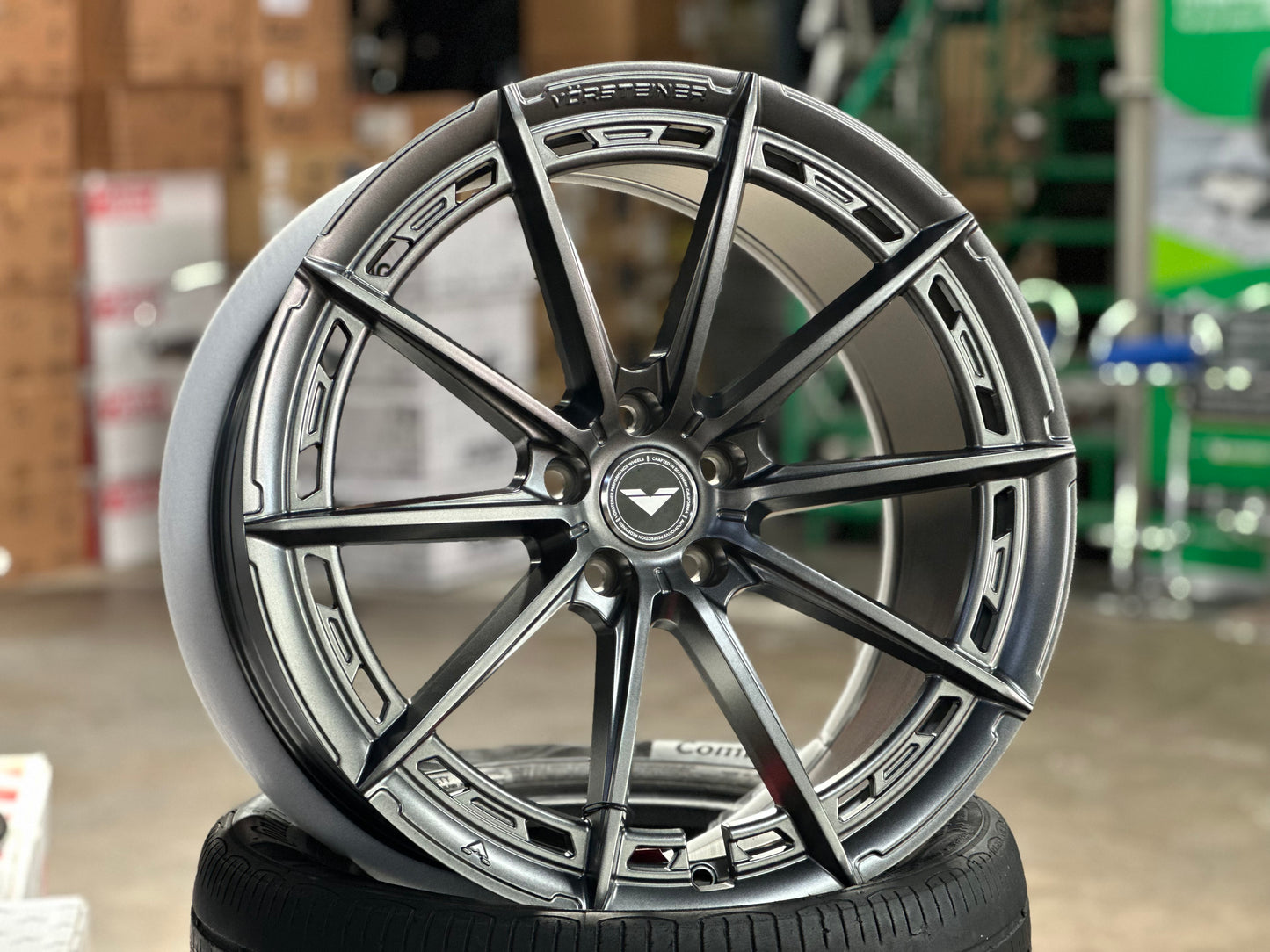 [Bundle] 20x9 ET25 Vorsteiner VFX001 (2 wheel) 5x112 Carbon Graphite