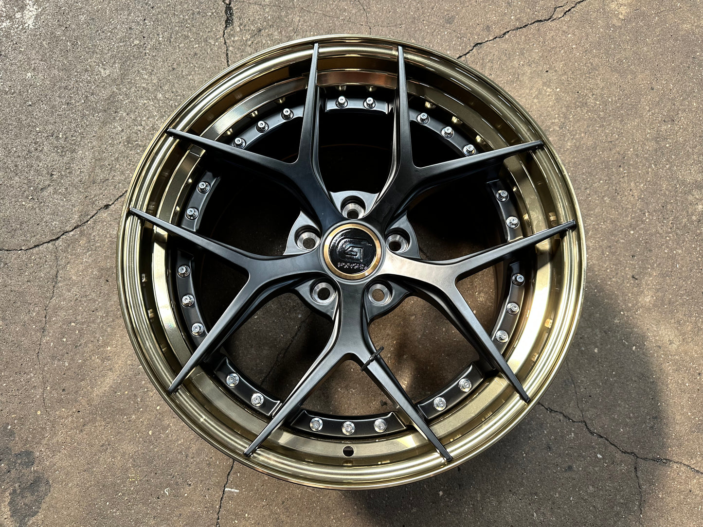 New 18 G forged 03 Rim (4 wheel) Matt Black Gold Barrel 5x114.3