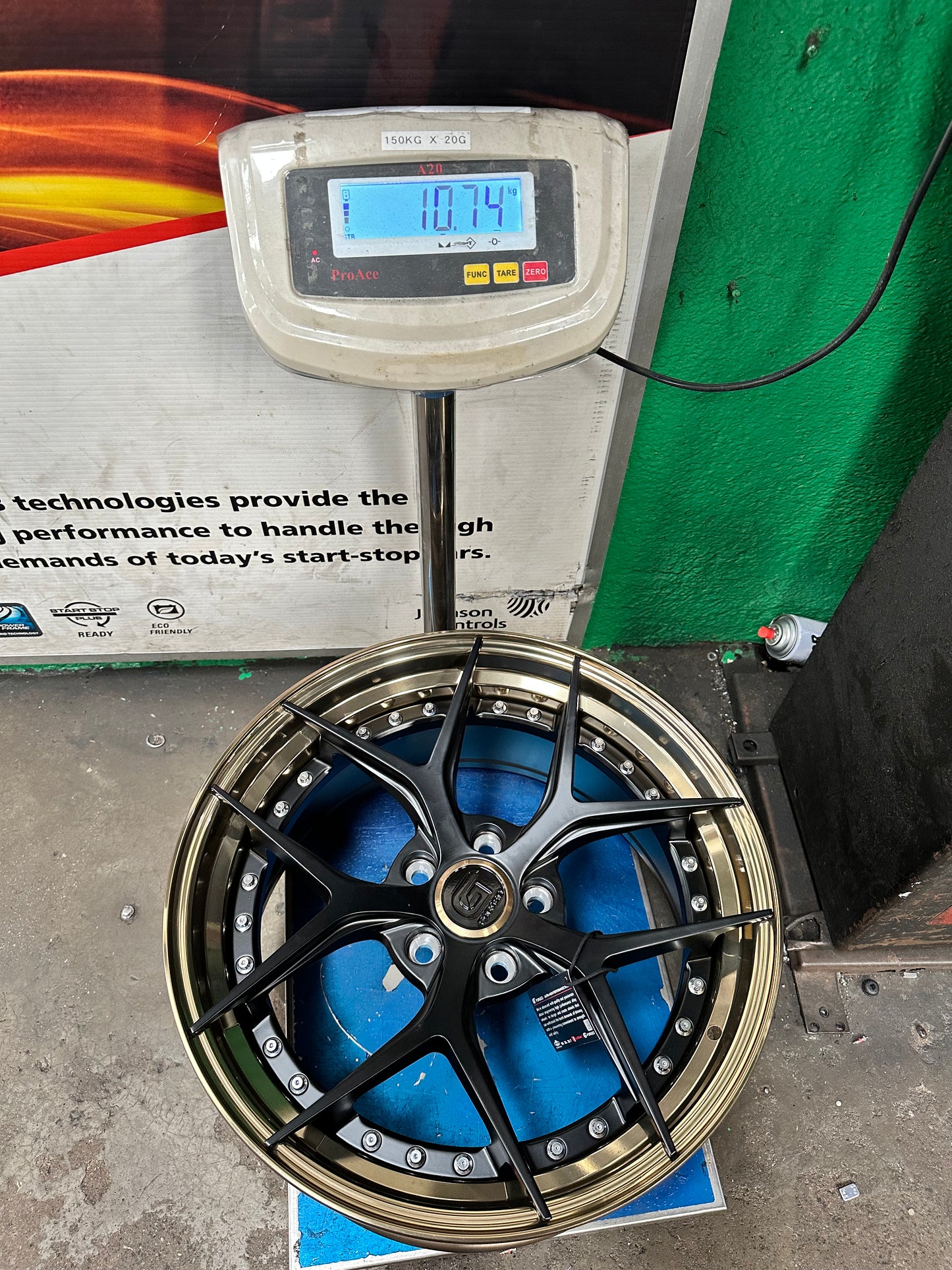 New 18 G forged 03 Rim (4 wheel) Matt Black Gold Barrel 5x112