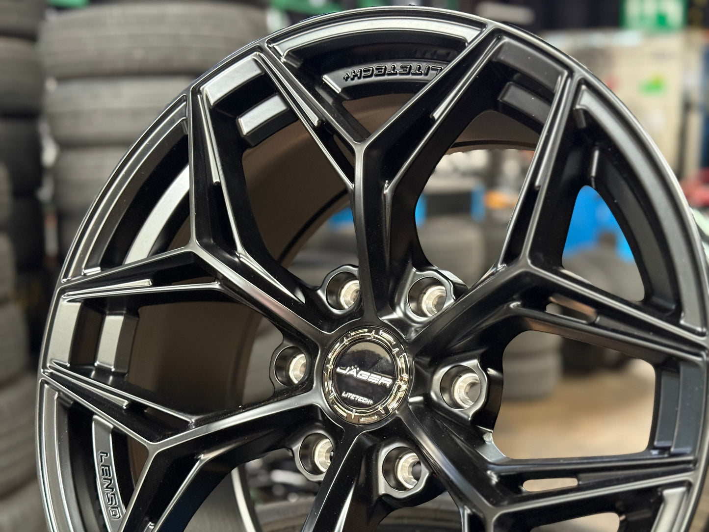 New 18x9 ET15 Lenso Blaze Rim (4 wheel) Black 6x139.7
