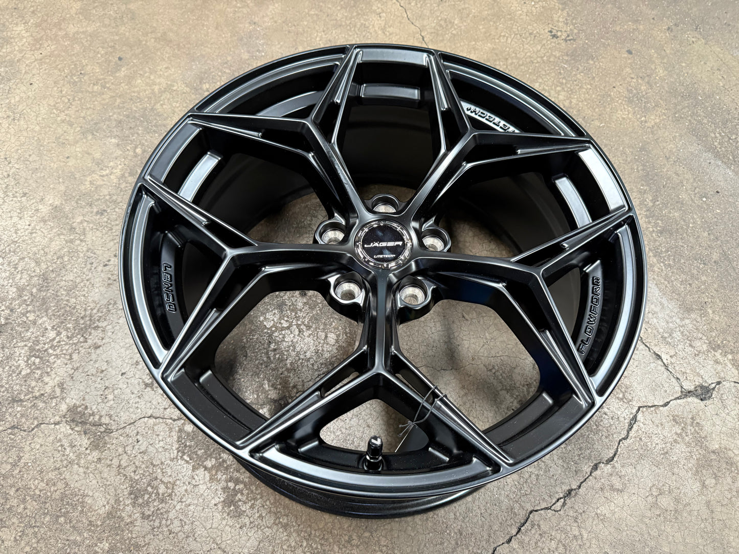 New 18x8.5 ET35 Lenso Blaze Rim (4 wheel) Satin Black 5x114.3
