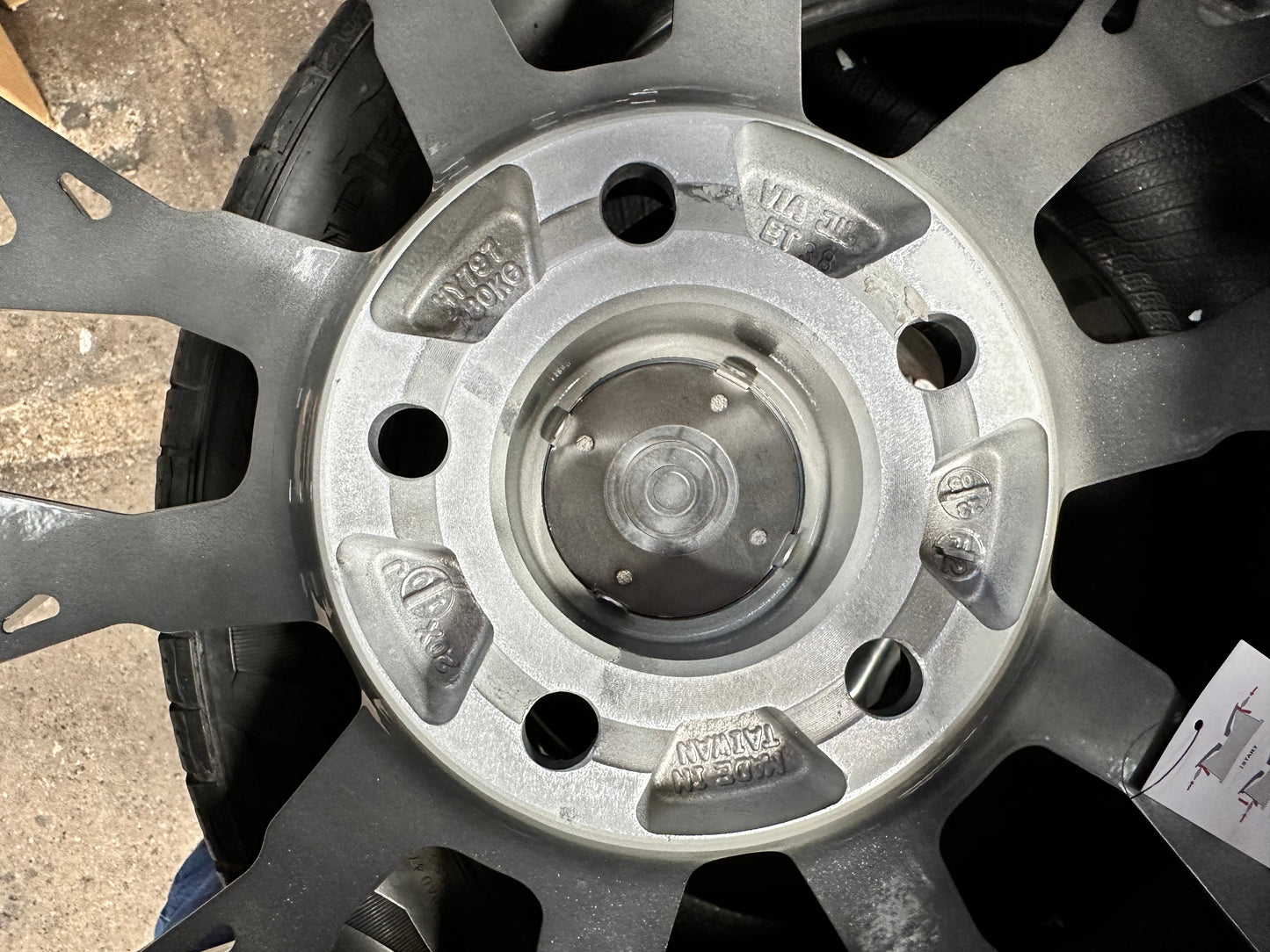 New 20x8.5 ET42 20x10 ET38 ASGA ARF10 (4 wheel) 5x114.3 Gloss Black