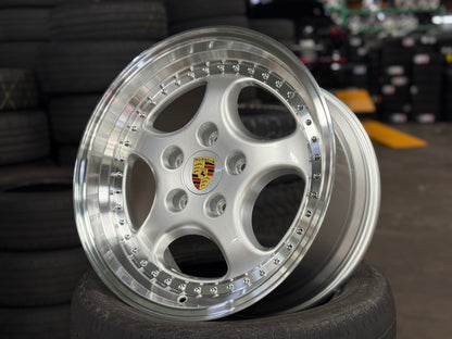 New 18x8 ET50 18x9.5 ET50 Porsche Carrera (4 wheels) Classic Silver 5x130