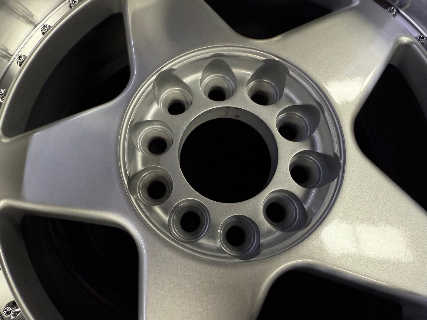 New 17X8.5 ET15 17X9.5 ET20 OZ Futura (4 wheel) Silver 5X112