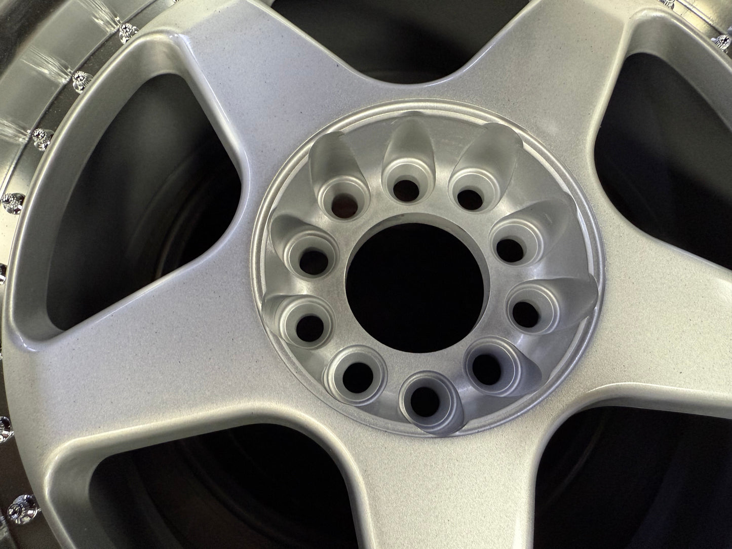 New 18x8 ET10 18X9.5 ET20 OZ Futura Classic (4 wheels) Silver 5X112