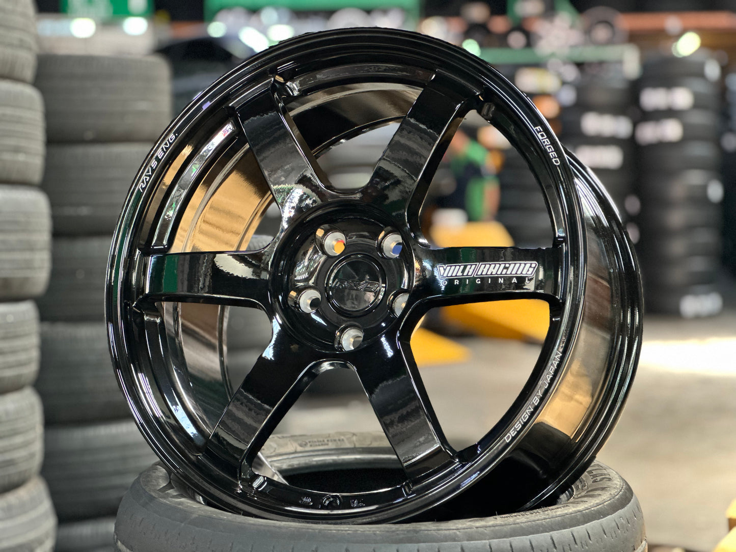 New 19x8.5J ET30 19x9.5J ET40 AOW TE37 (4 wheels) Black 5x112