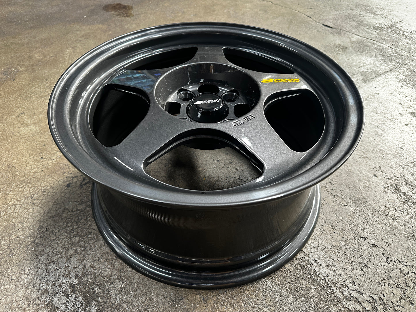 New 15X7 ET35 XOX Spoon Rim (4 wheel) Gunmetal 4X100