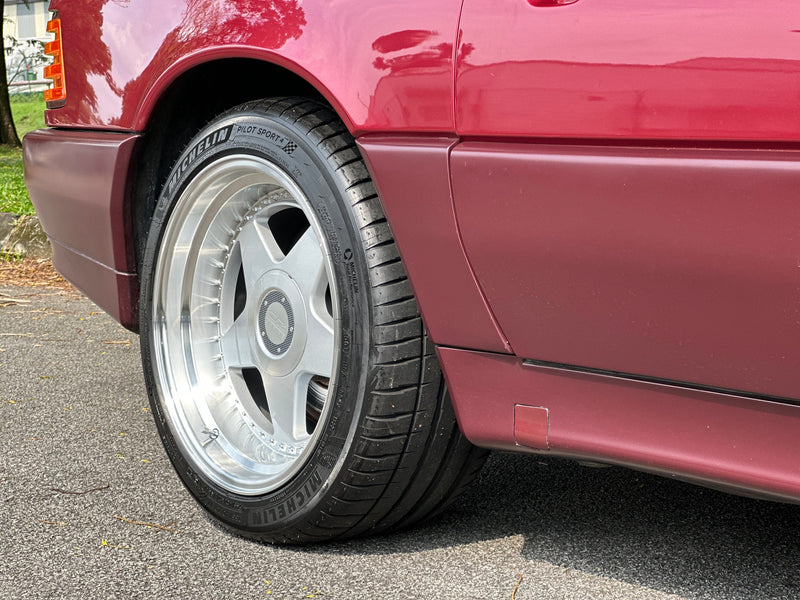 New 18X9.5 ET35 OZ Futura Classic Design Rim (4 wheel) Gloss Silver 5X114.3