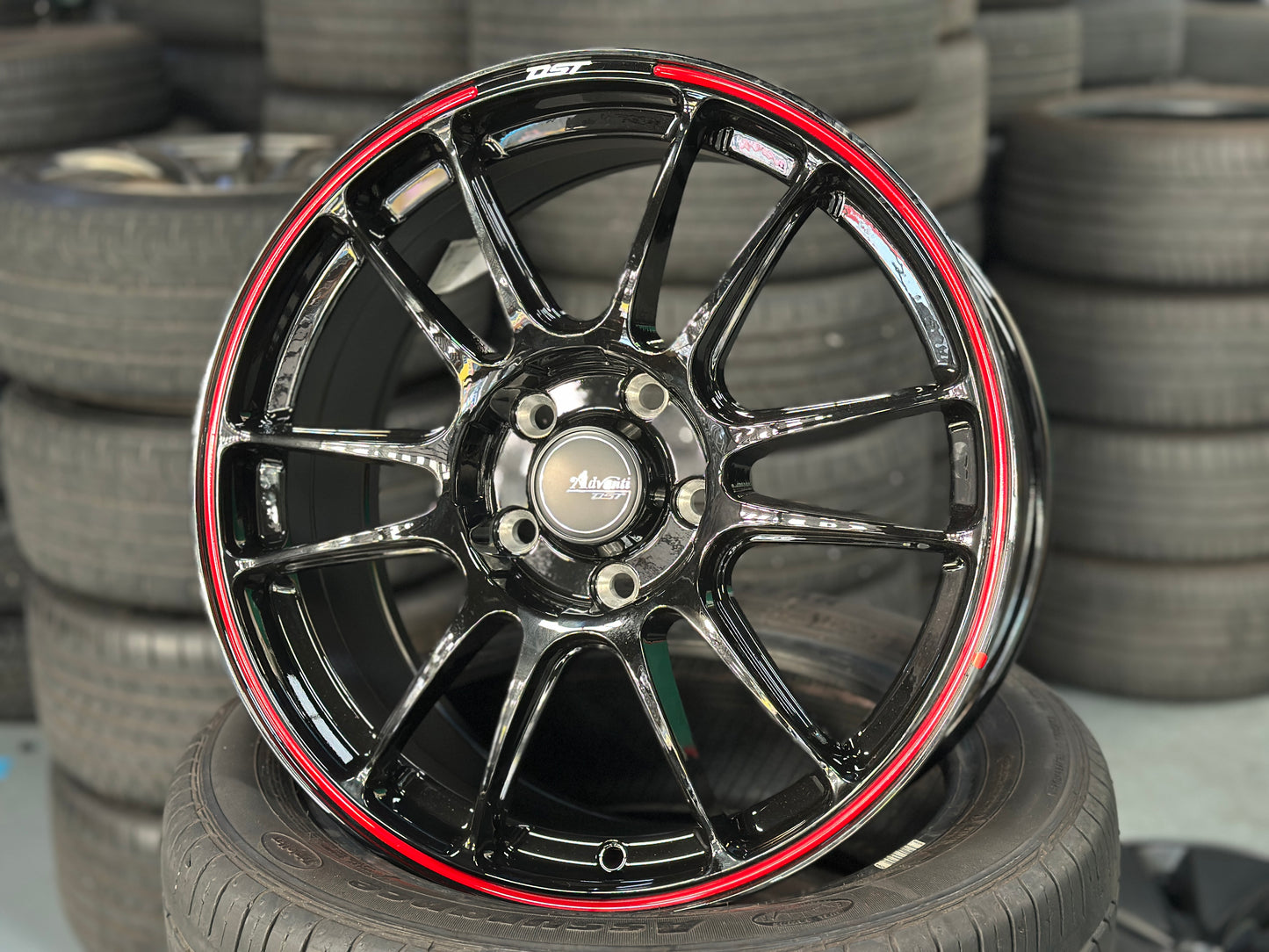 New 17x7.5 ET40 Advanti Ameros (4 wheel) 5x114.3 Black RED