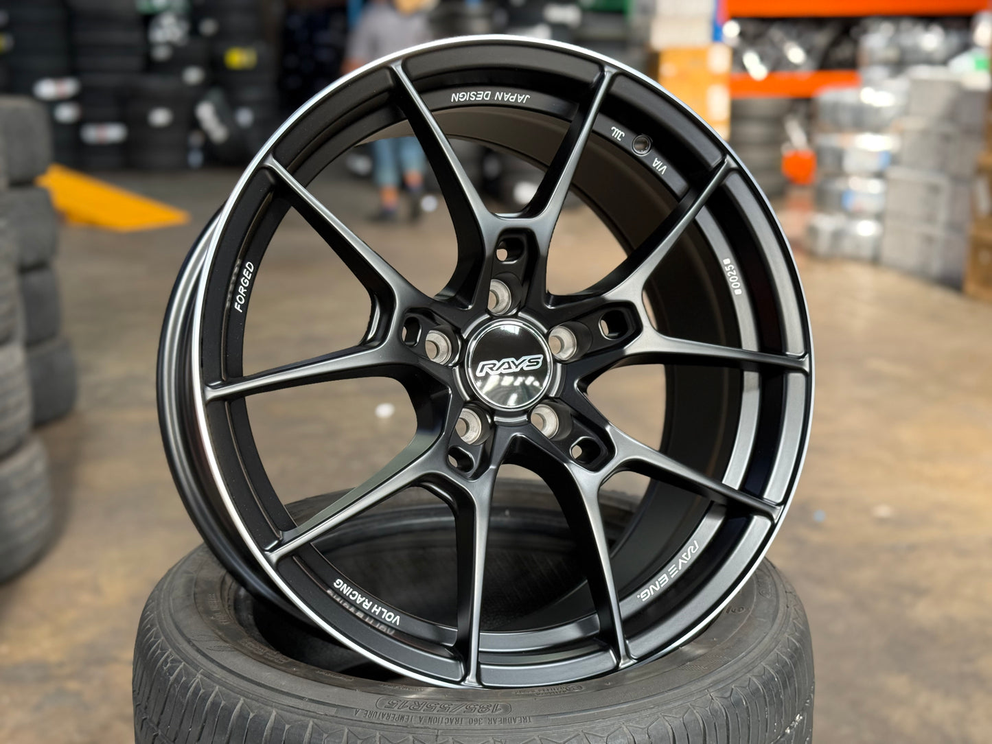 NEW 18X8.5 ET35 AOW G025 Flow Formed Rim (4 Wheel) Flat Black 5X112