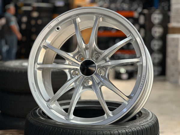 NEW 18X8.5 ET35 AOW MF10 Flow Formed Rim (4 Wheels) Silver 5X114.3