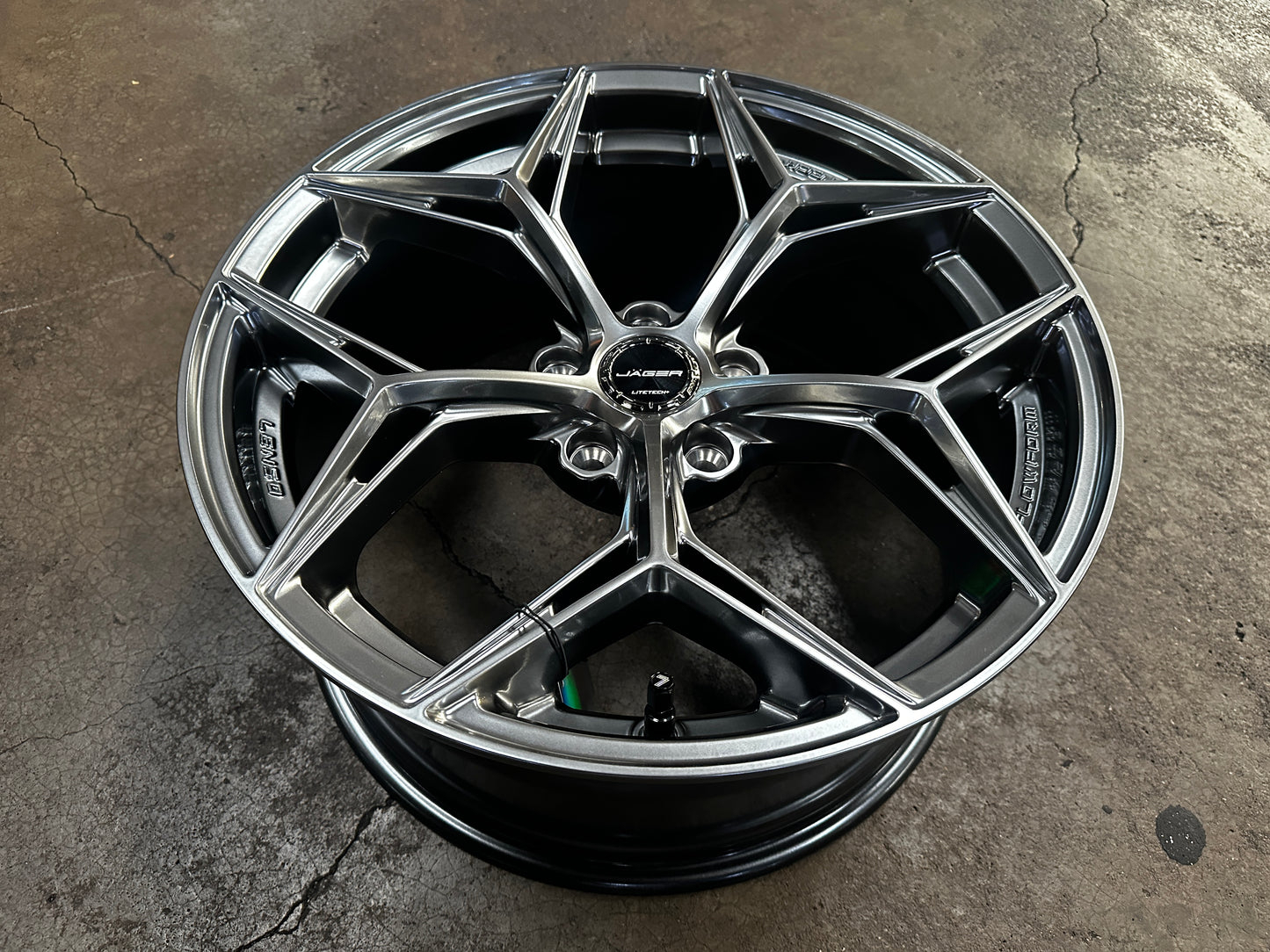New 18x8.5 ET35 Lenso Blaze Rim (4 wheel) Hyper Black 5x114.3