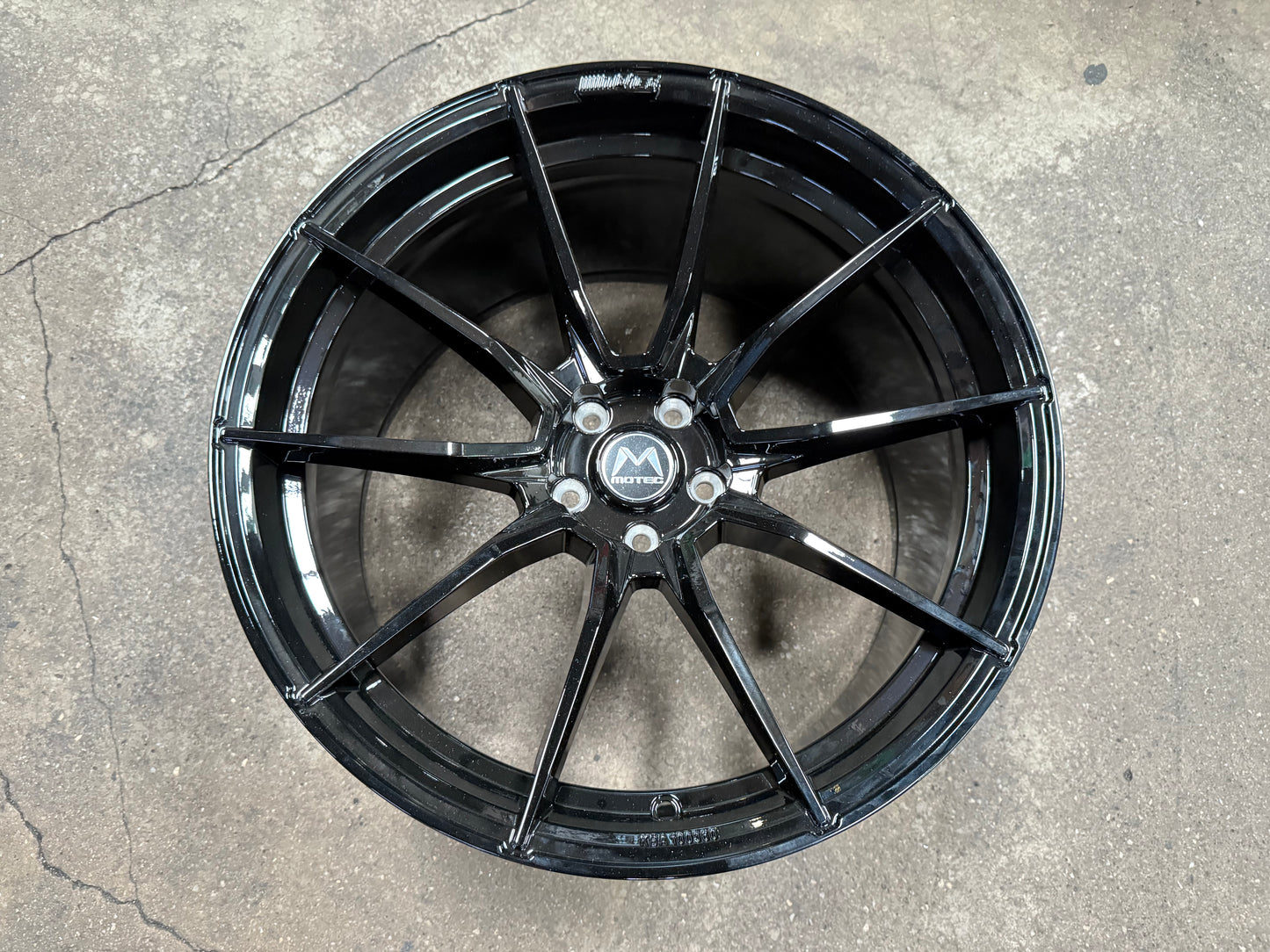 New 20x10 ET12 20x11 ET15 Motec MCR2 (4 wheel) 5x112 Black