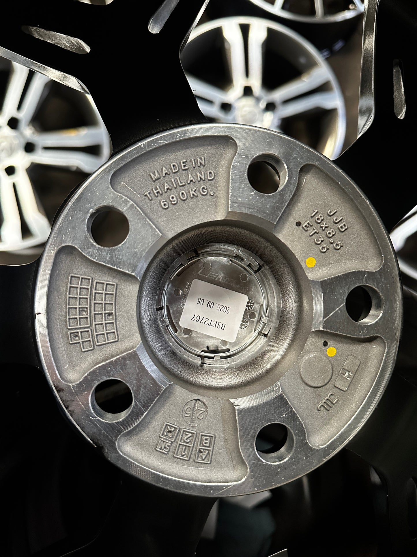 New 18x8.5 ET35 Lenso Blaze Rim (4 wheel) Hyper Black 5x114.3