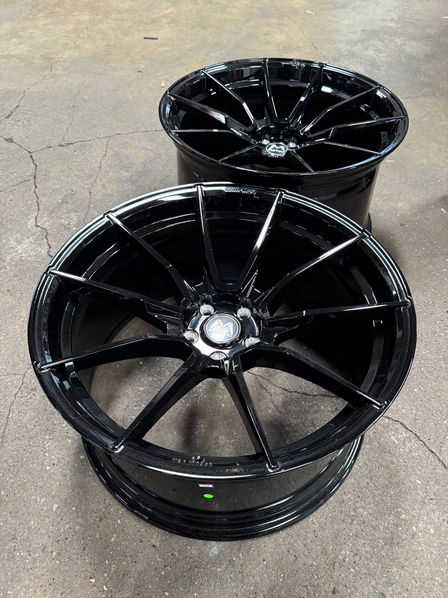 New 20x10 ET12 20x11 ET15 Motec MCR2 (4 wheel) 5x112 Black