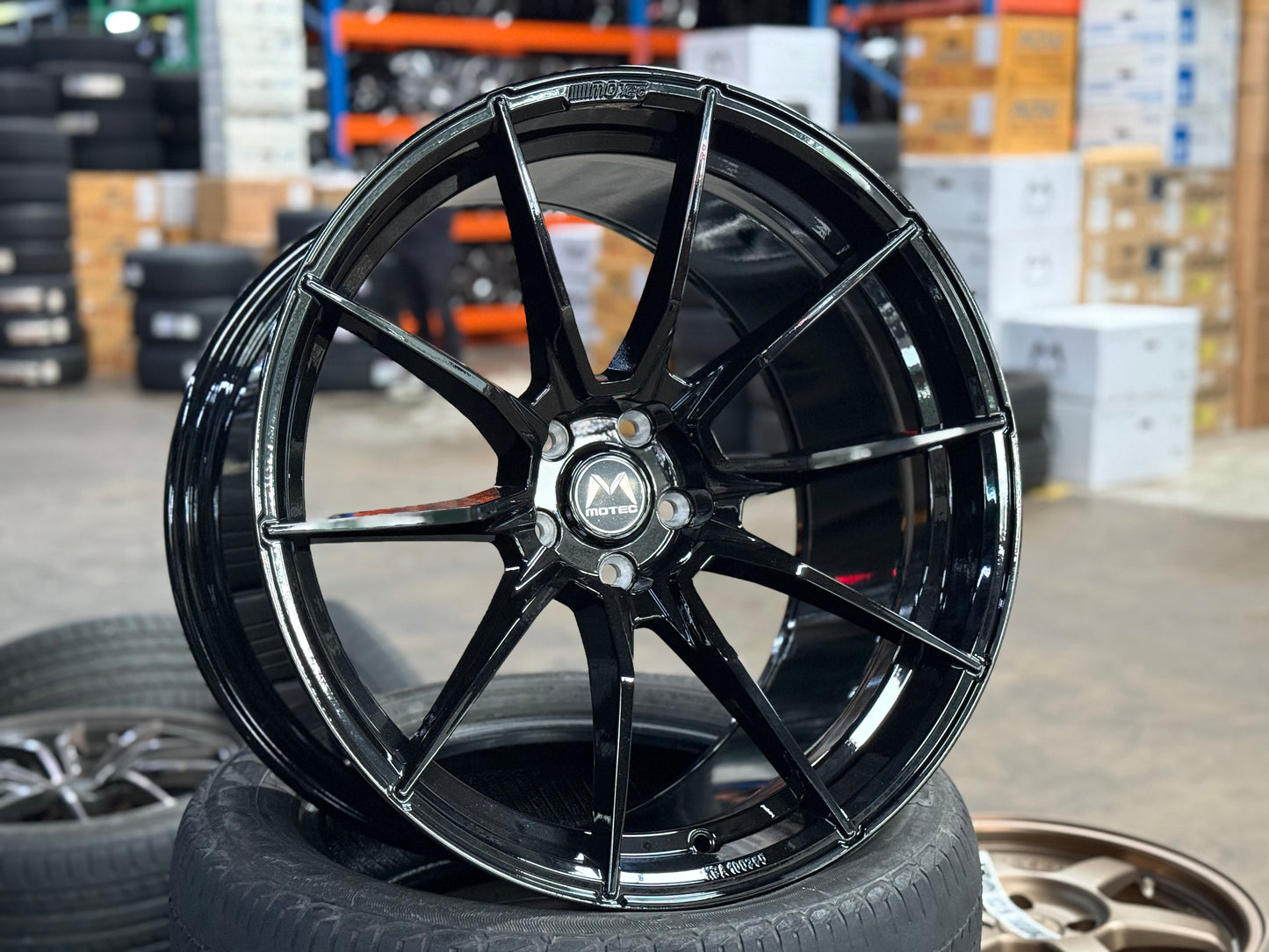 [Bundle] 20x10 ET12 Motec MCR2 (2 wheel) 5x112 Black
