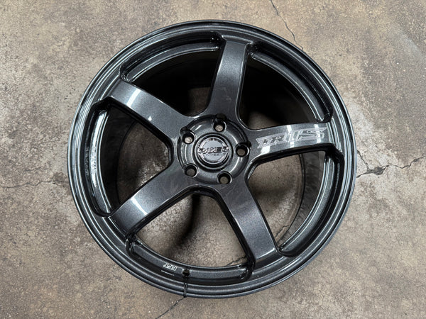 New 18x8.5 ET42 Raxer TR1S Rim (4 wheel) DGM 5x112