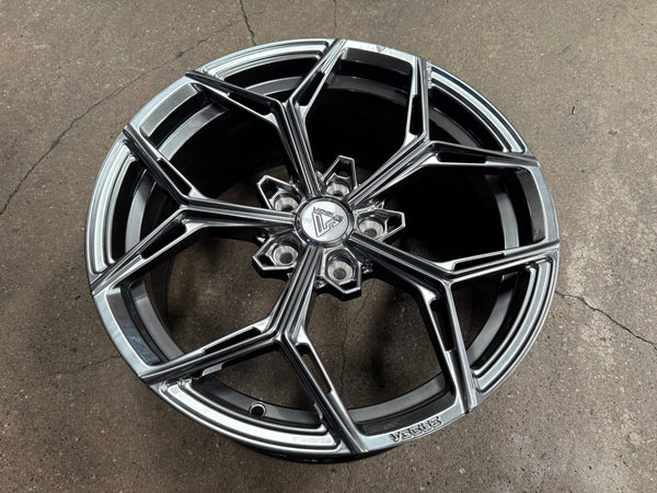 New 18x8.5 ET40 Vogue Wheel F12 Rim (4 wheel) Hyper Dark 5x114.3