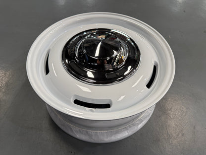 17x7 ET42 5x112 Pearl White Alloy Wheels (Set of 4)