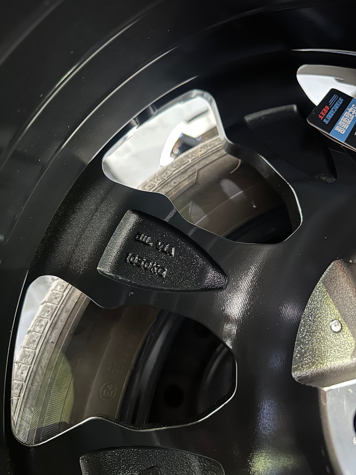 NEW 18X8.5 ET20 Fuel Design (4 wheel) 5X108 Black