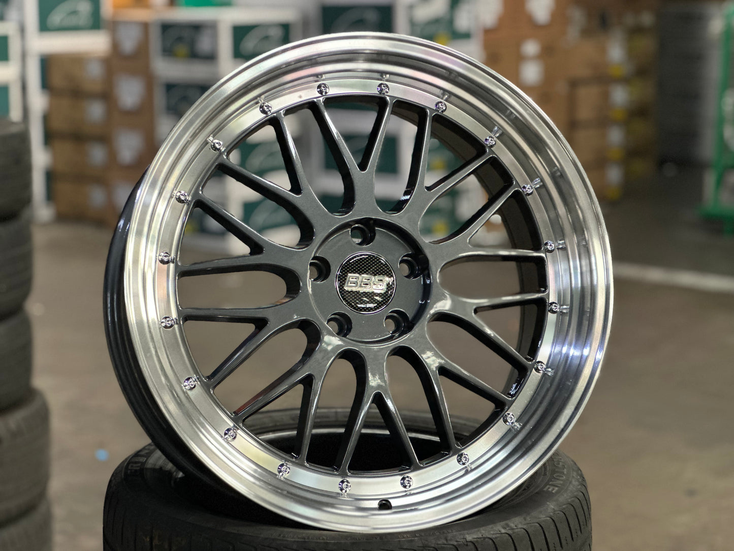 [Bundle] 20x9.5 ET38 BBS LM Design (2 wheel) 5x112 Hyper Black