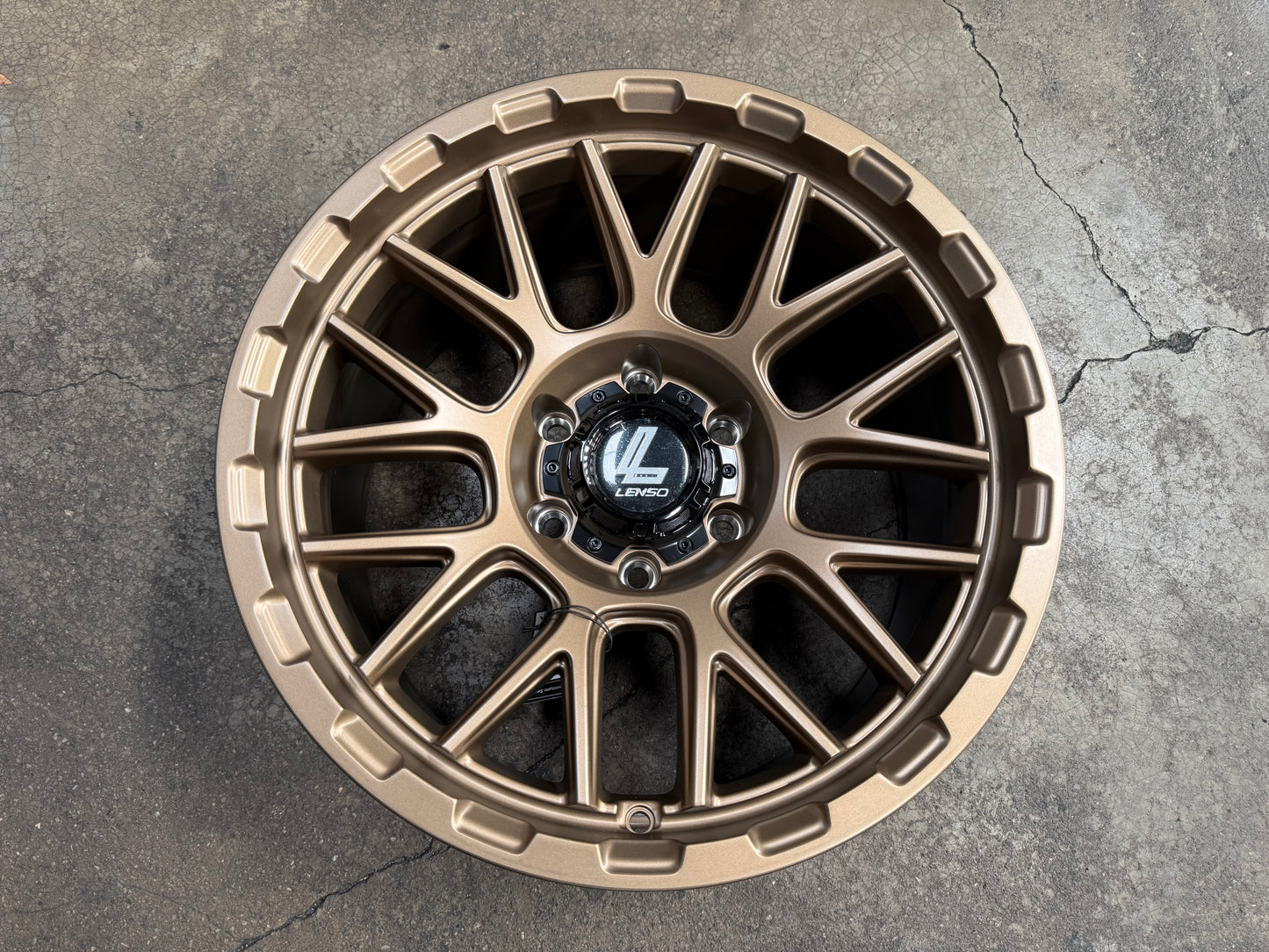 New 18x9 ET0 Lenso Cezar Rim (4 wheel) Matt Bronze 6x139.7