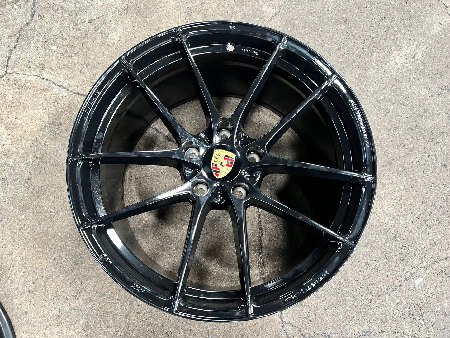 New 20x8.5 ET50 20x11 ET50 OZ Leggera HLT (4 wheel) 5x130 Black