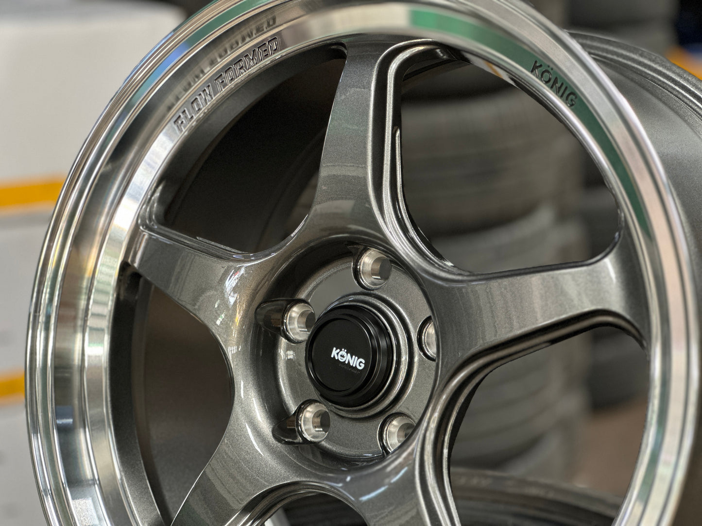 New 18x8.5 ET43 Konig Hyperspec Rim (4 wheel) Gunmetal Polished Lips 5x114.3