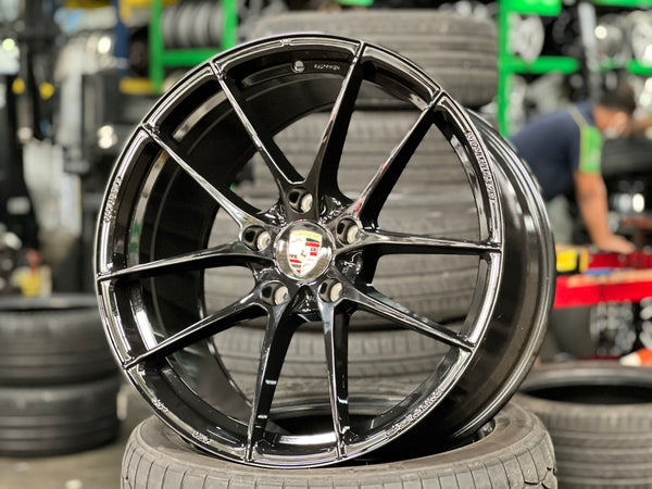 New 20x8.5 ET50 20x11 ET50 OZ Leggera HLT (4 wheel) 5x130 Black