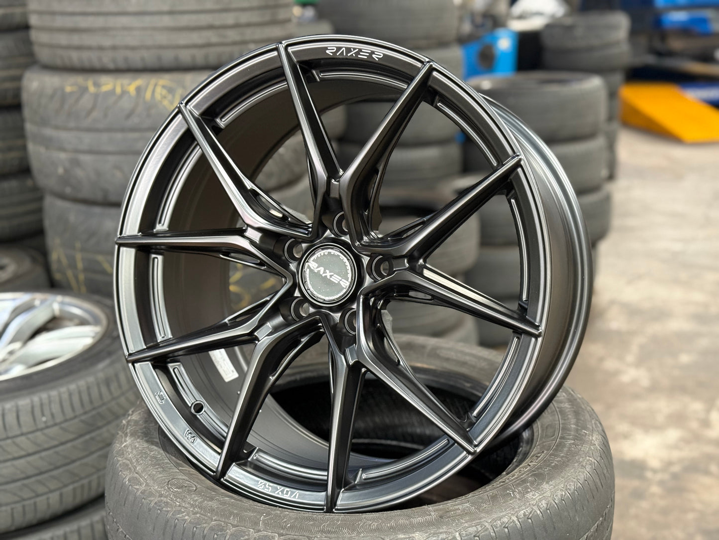 NEW 18X8.5 ET42 Raxer VOX50 Rim (4 Wheel) Matte Black 5X114.3
