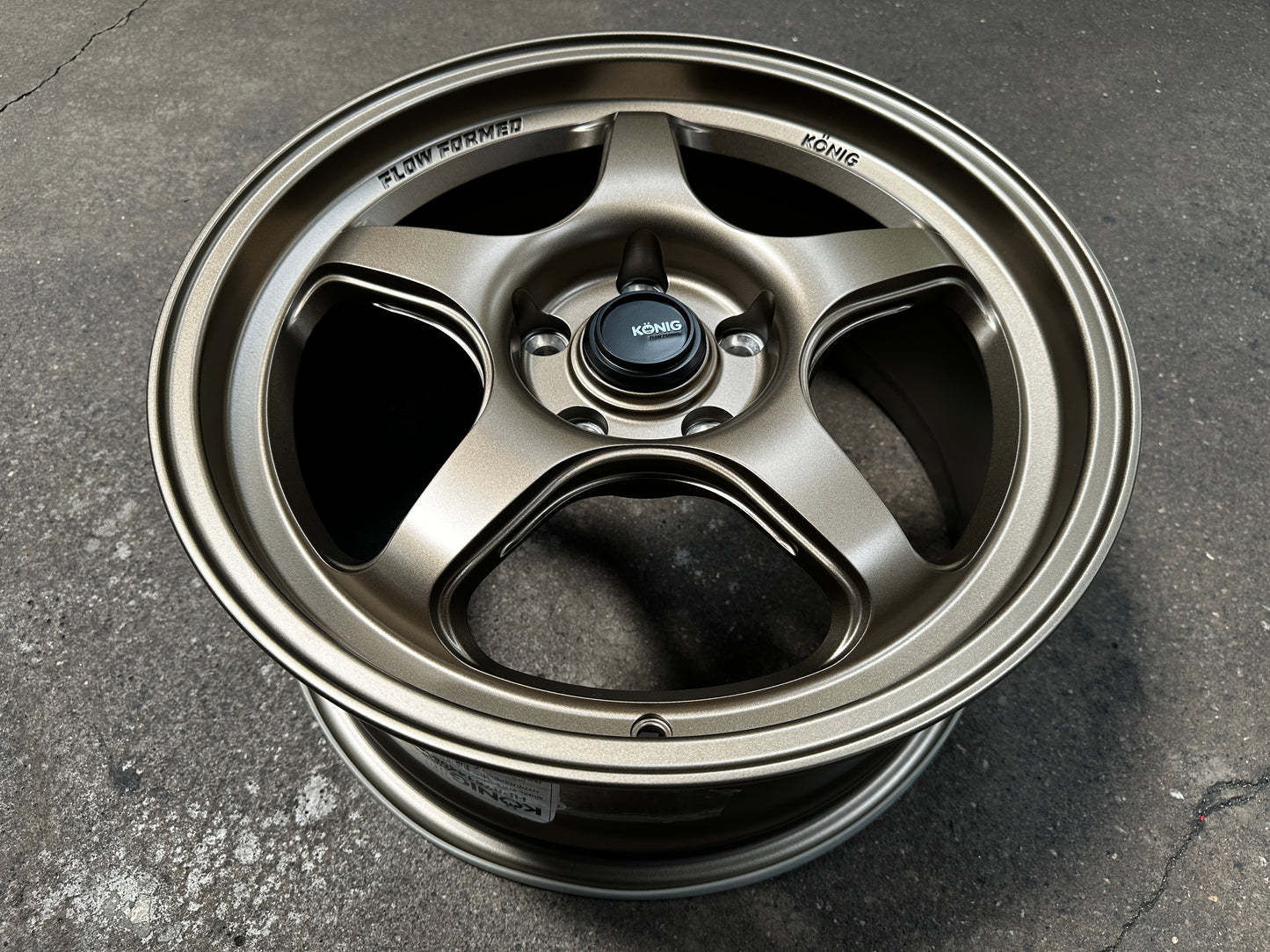 New 17x8 ET40 Konig Hyperspec Rim (4 wheel) Bronze 5x114.3