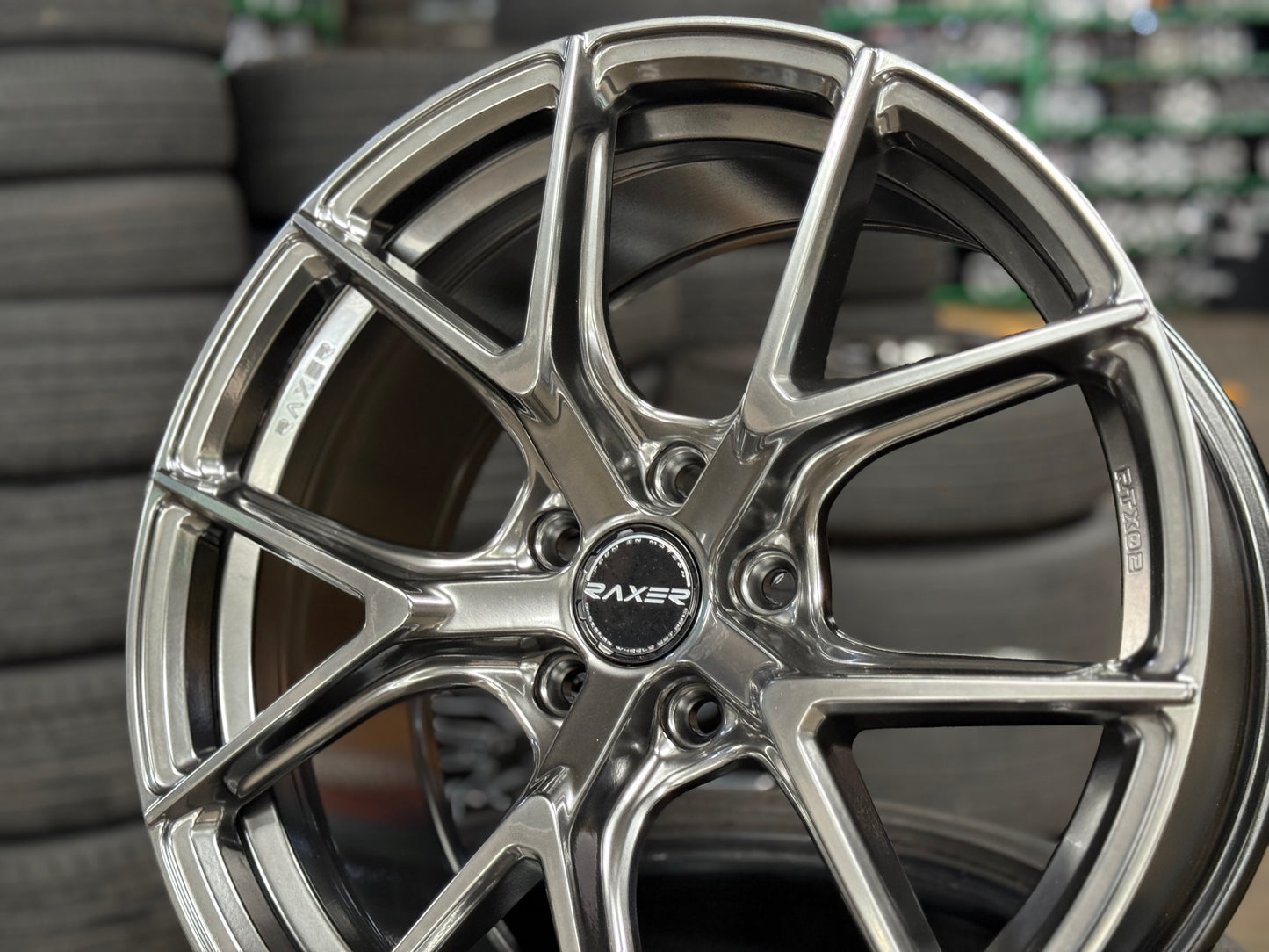 NEW 18X8.5 ET42 Raxer RTX02 Rim (4 wheel) Hyper Black 5X114.3