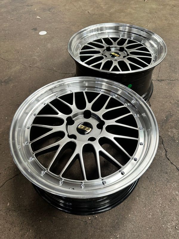 New 18x8 ET15 18x9 ET20 LM Classic design BMW (4 wheels) Hyper Black 5X120