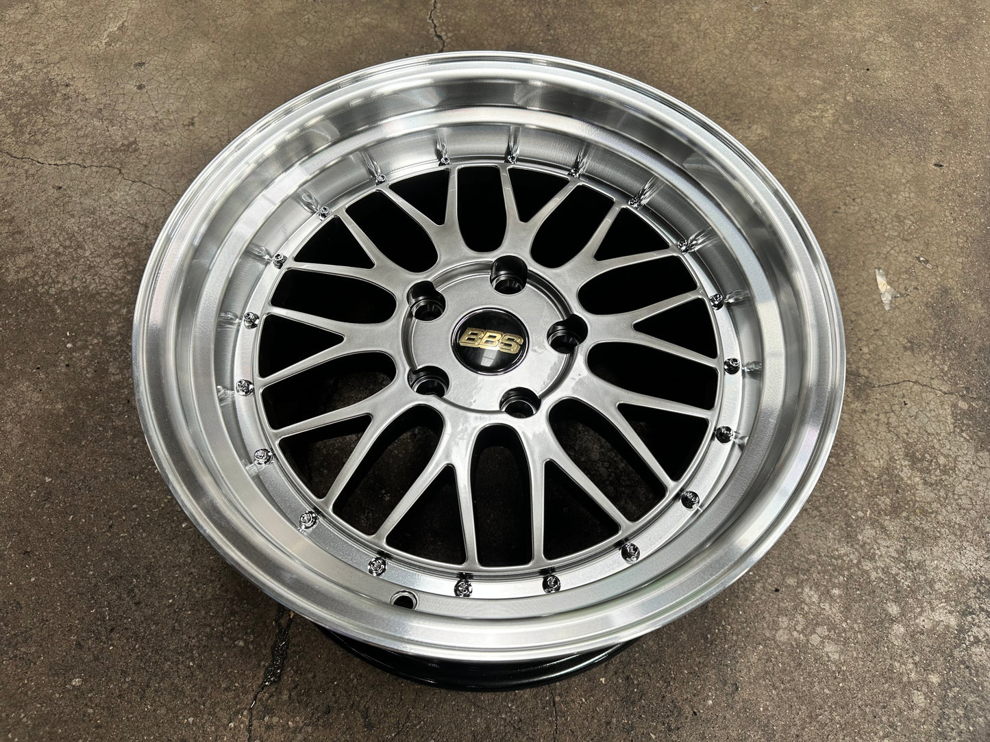 NEW 17 inch LM Style Wheels 5x120 Staggered 8.5/9.5 ET30 Deep Dish BMW