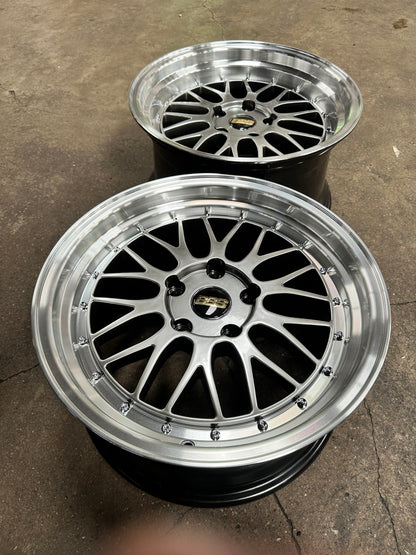 NEW 17 inch LM Style Wheels 5x120 Staggered 8.5/9.5 ET30 Deep Dish BMW