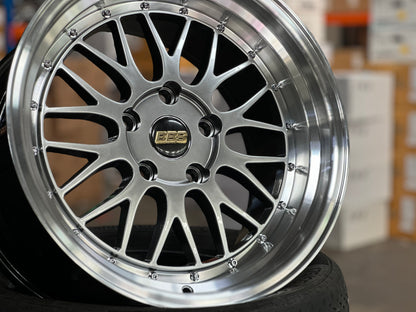 NEW 17 inch LM Style Wheels 5x120 Staggered 8.5/9.5 ET30 Deep Dish BMW
