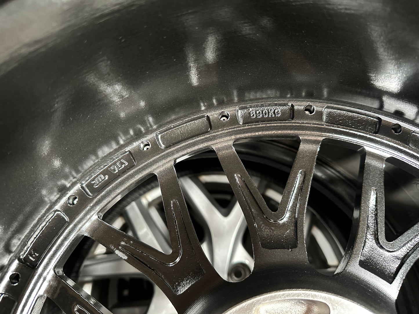 NEW 17 inch LM Style Wheels 5x120 Staggered 8.5/9.5 ET30 Deep Dish BMW