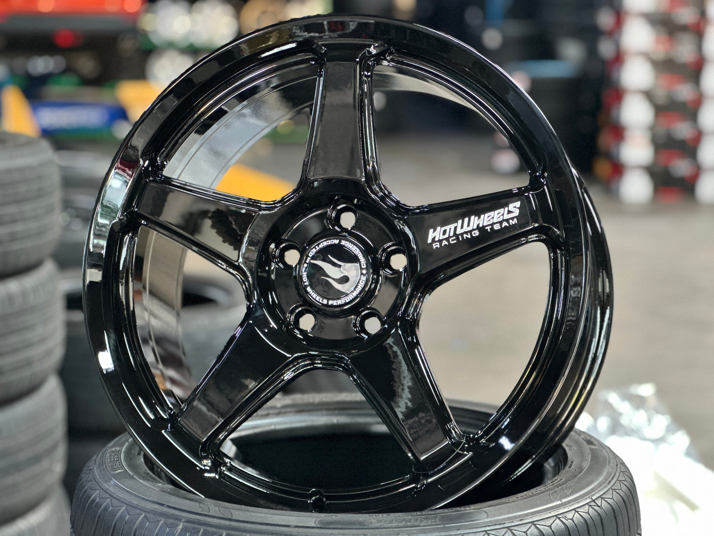 New 18x8 ET42 Hotwheels HW01 Flow Formed Rim Racing Black 5x112