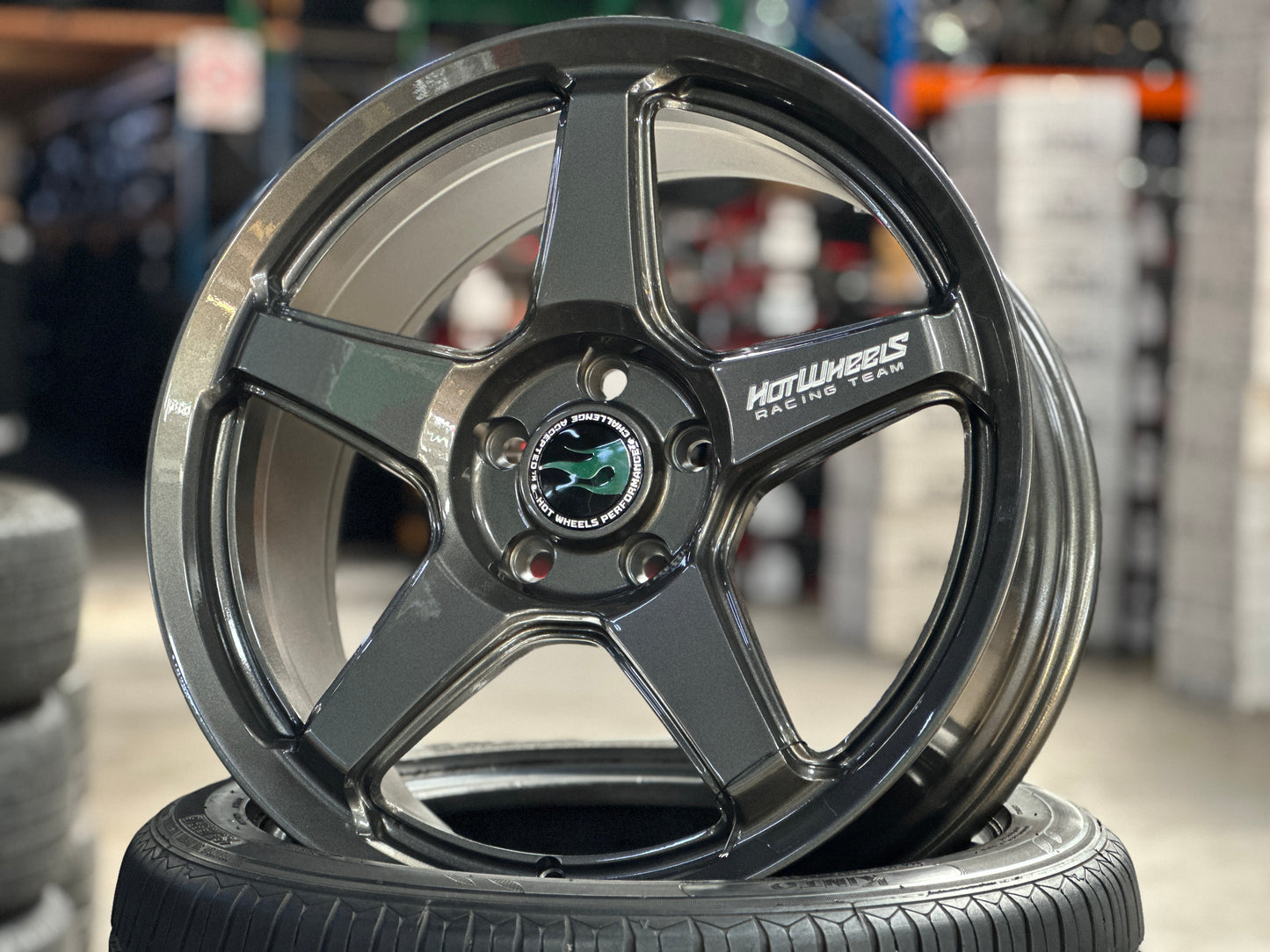 New 18x8 ET42 Hotwheels HW01 Flow Formed Rim Racing Graphite 5x114.3