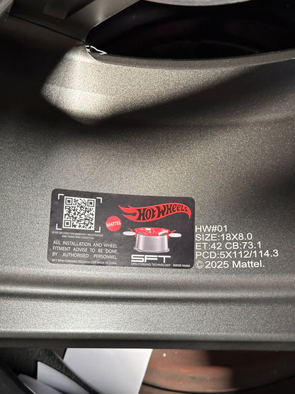 New 18x8 ET42 Hotwheels HW01 Flow Formed Rim Racing Graphite 5x114.3