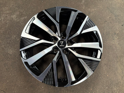 New 20x8.5 ET35 Overdrive Forged MODELLISTA (4 wheel) 5x120 AGH40