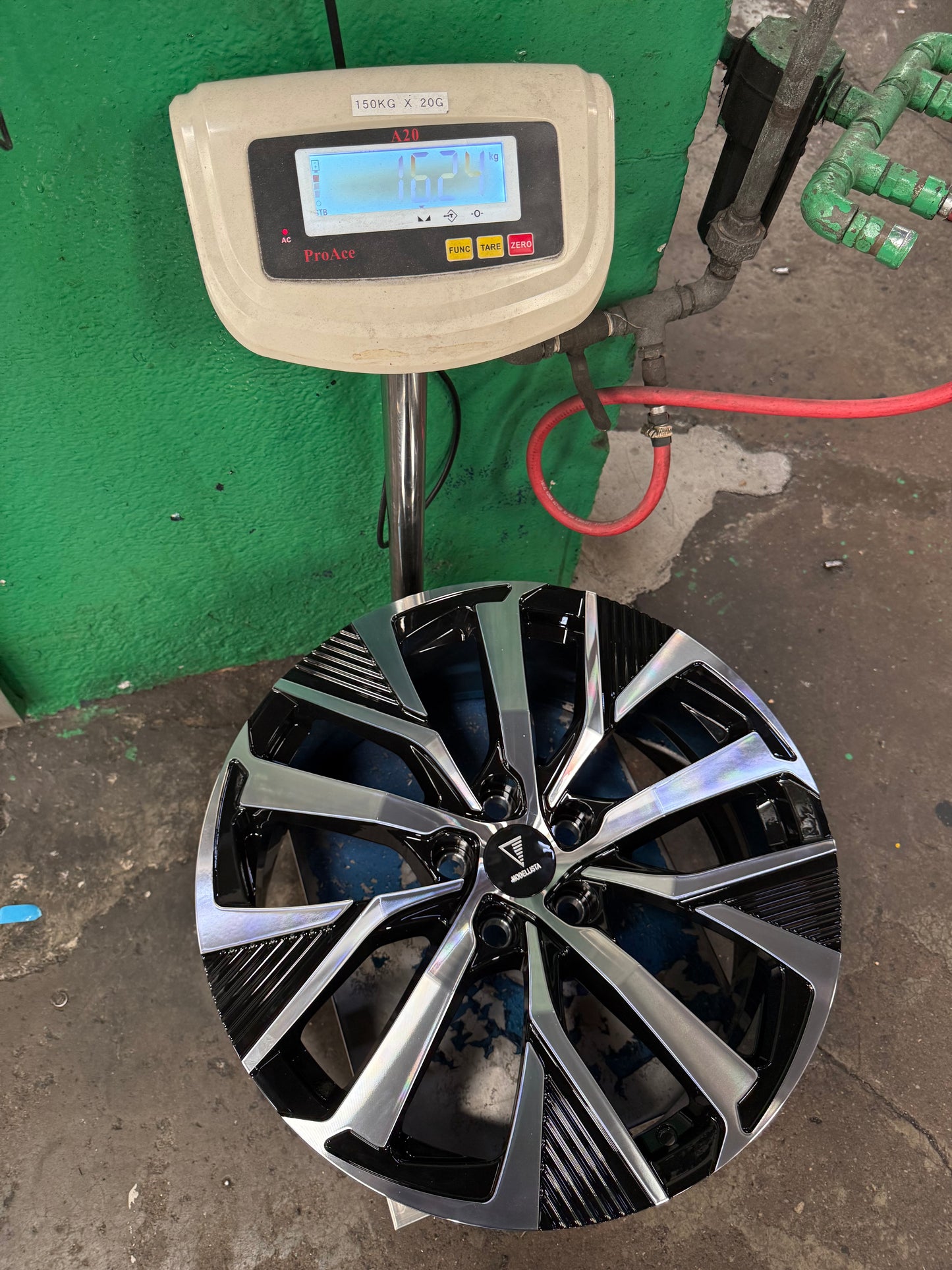 New 20x8.5 ET35 Overdrive Forged MODELLISTA (4 wheel) 5x120 AGH40