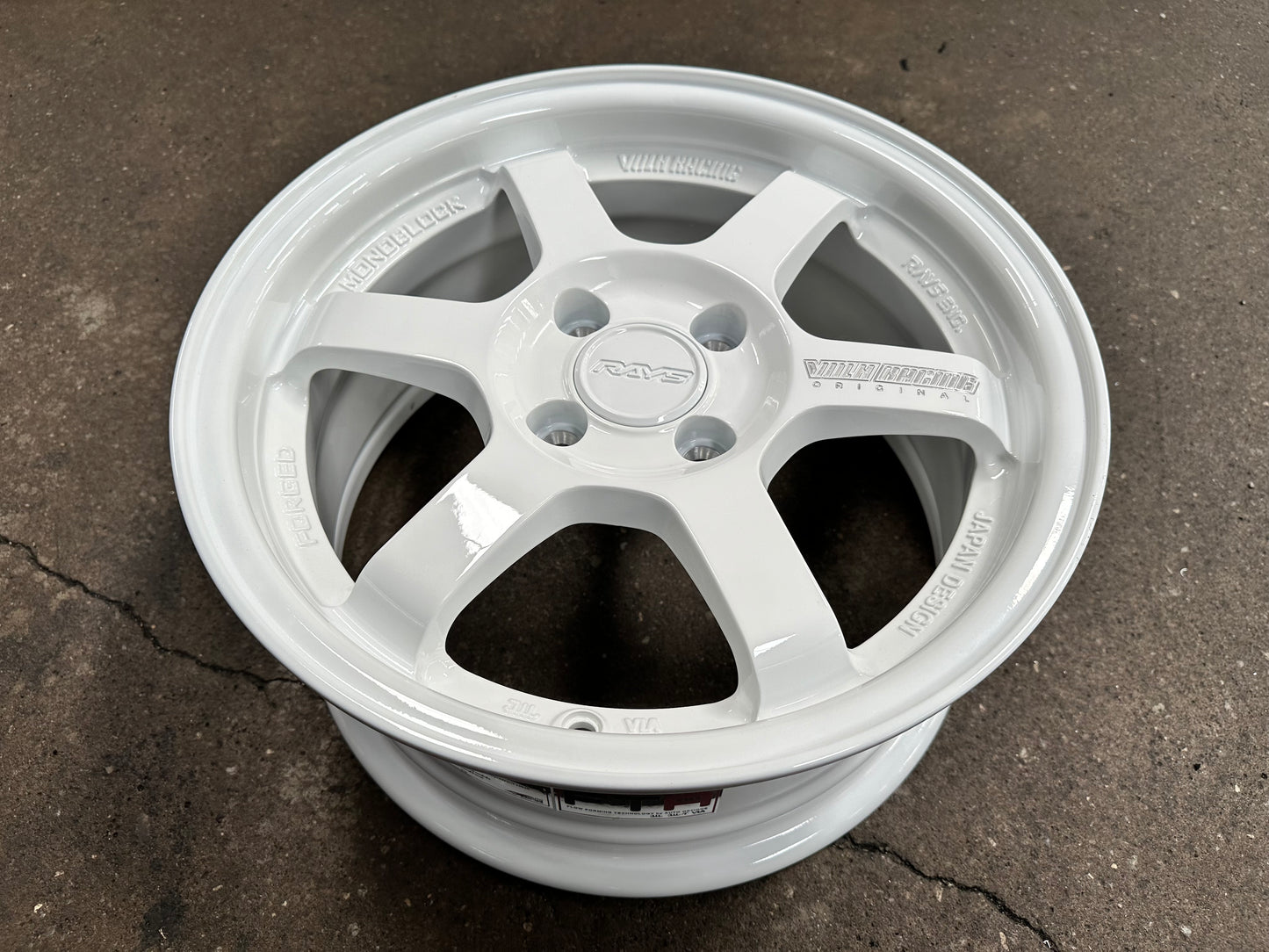 New 15X7 ET35 AOW TE37 Rim (4 wheel) White 4X100