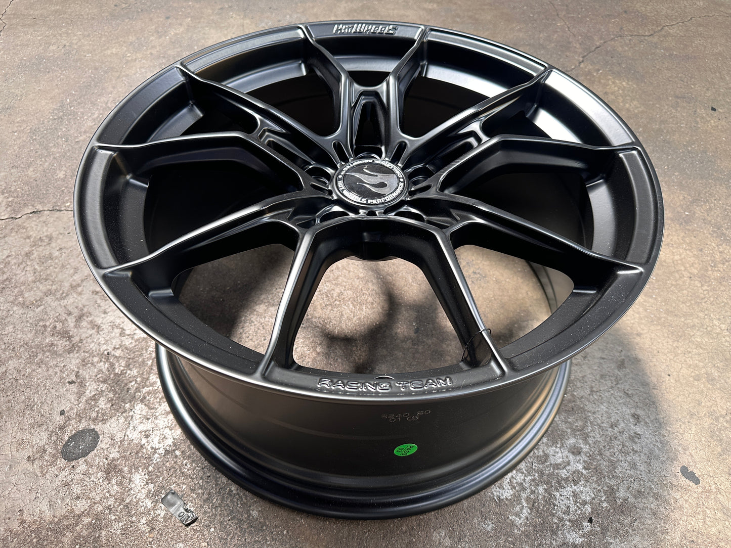 NEW 18X8.5 ET44 Hotwheels HW02 Flow Formed Rim Jet Black 5X112