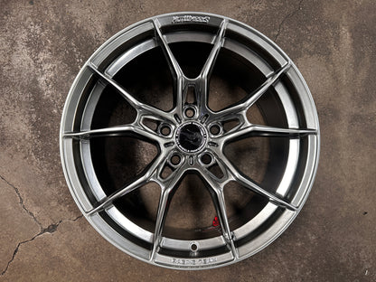 NEW 18X8.5 ET44 Hotwheels HW02 Flow Formed Rim Diamond Black 5X112