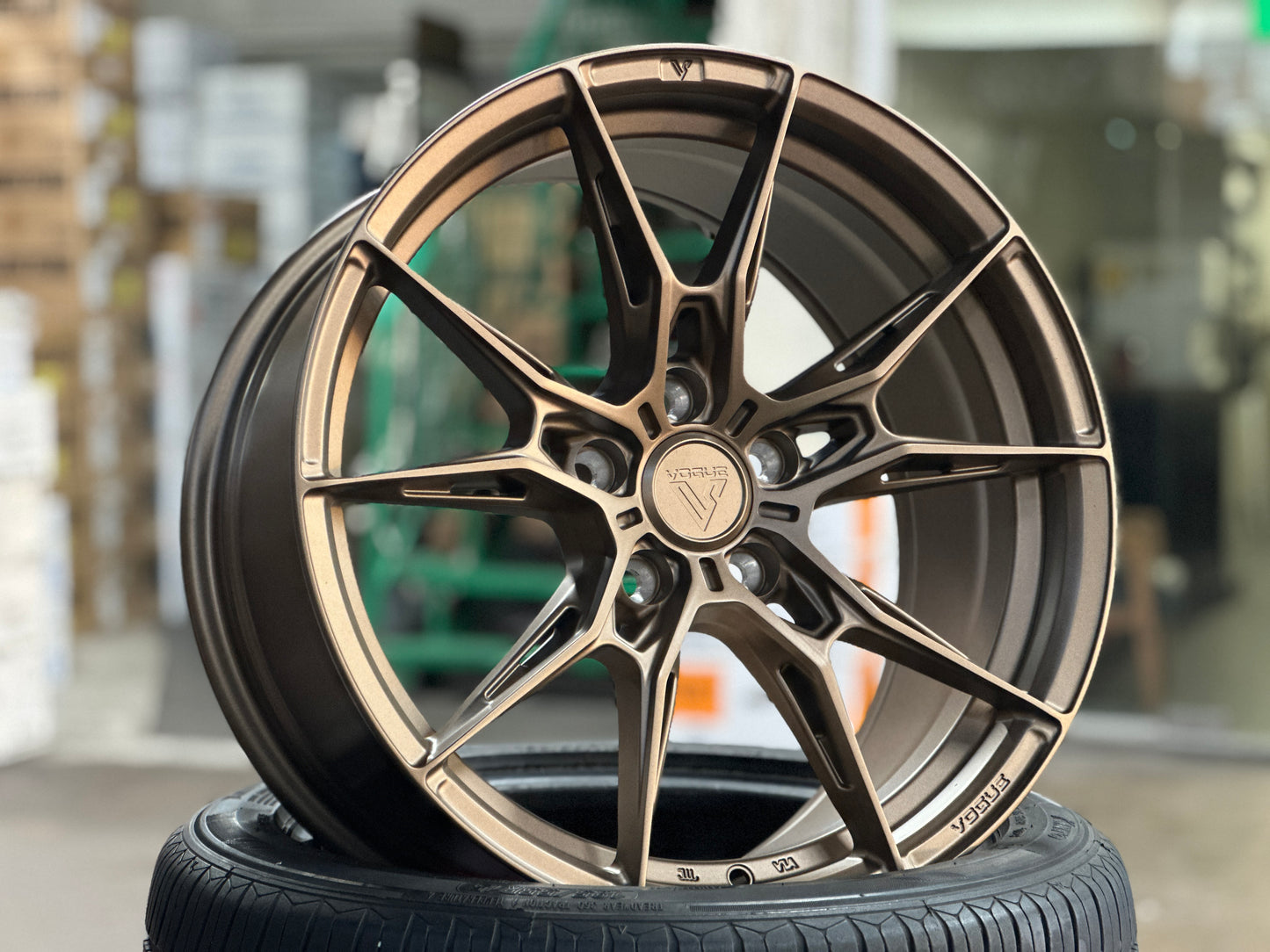 NEW 18X8.5 ET35 Vogue Wheel F22 Rim (4 wheel) Bronze 5X114.3