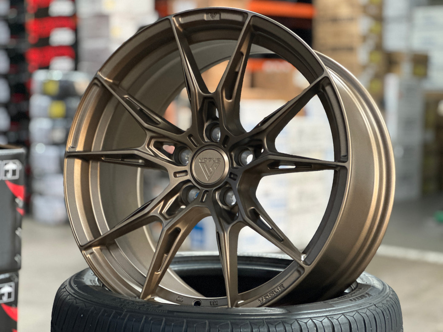 NEW 18X8.5 ET35 Vogue Wheel F22 Rim (4 wheel) Bronze 5X114.3