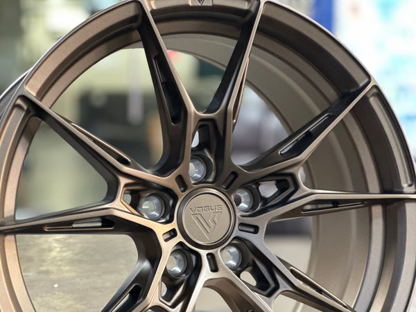 New 18x8.5 ET35 Vogue Wheel F22 Rim (4 wheel) Bronze 5x112