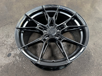 NEW 18X8.5 ET35 Vogue F22 Rim (4 wheel) Hyper Dark 5X112