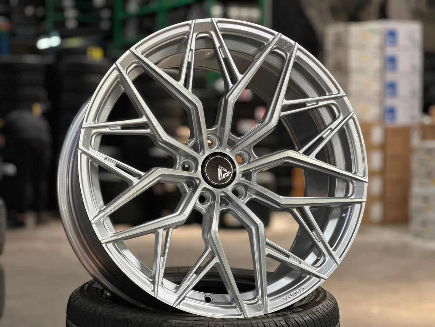 [Bundle] 20x10 ET40 Vogue Wheel F11 (2 wheel) 5x112 Silver